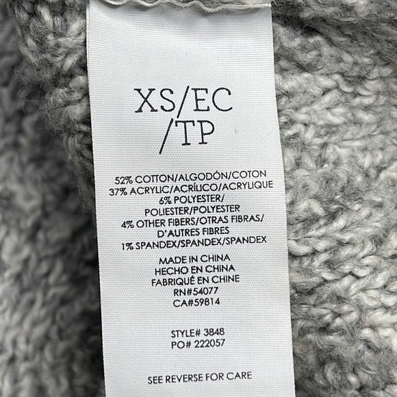 CAbi | Horizon Grey V-Neck Oversized Chunky Knit Sweater, #3848 - Picture 12 of 12